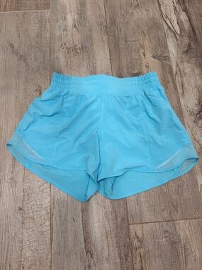 Lululemon Hotty Hot High-Rise 4”